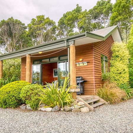 Paparoa Beach Hideaway With Hot Tub Barrytown Buitenkant foto